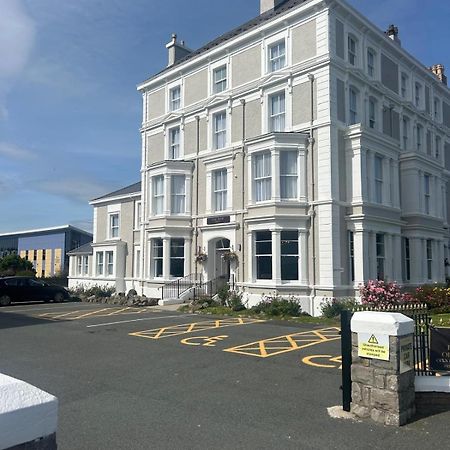 The Cae Mor Hotel Ландъндо Екстериор снимка
